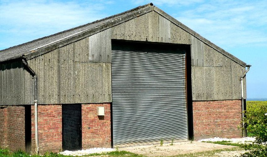 How to Remove Moiré Patterns in Photos Using Lightroom Classic | Envato ...