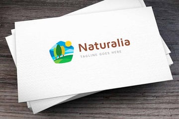 Naturalia Logo Template