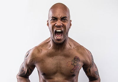 Shooting Photos for Skin-Tearing Illustration