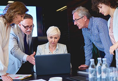 Descubre problemas empresariales muy arraigados con Los Cinco porqués