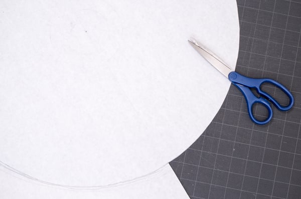 Cutting a paper circle