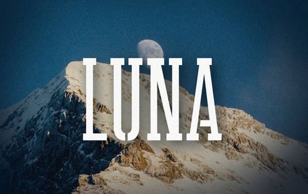 LUNA Font