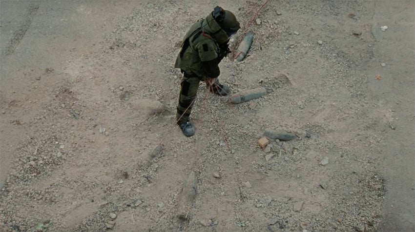 hurt locker leading lines shot composition example 2