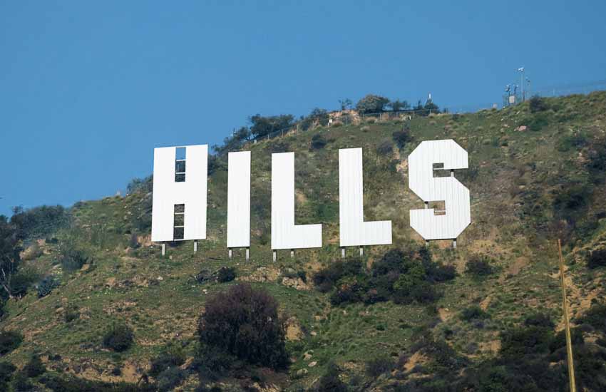 Hollywood Sign Photoshop