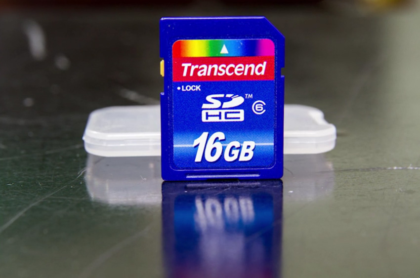 Taken with the Tamron at 1,6 seconds